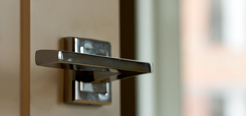Door Lever Knob Repair in Yuba City, California