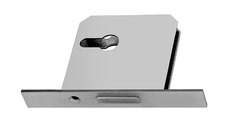 Fix A Deadbolt Door Lock in Yuba City, California